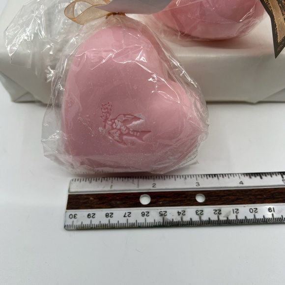 Two Bars Tea Rose Pre De Provence Shea Butter French Soap, New With Tags - Picture 6 of 6